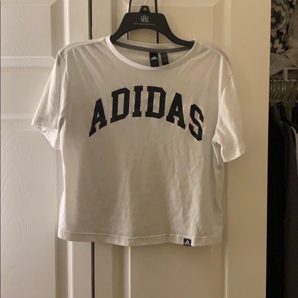 Small women’s adidas crop top